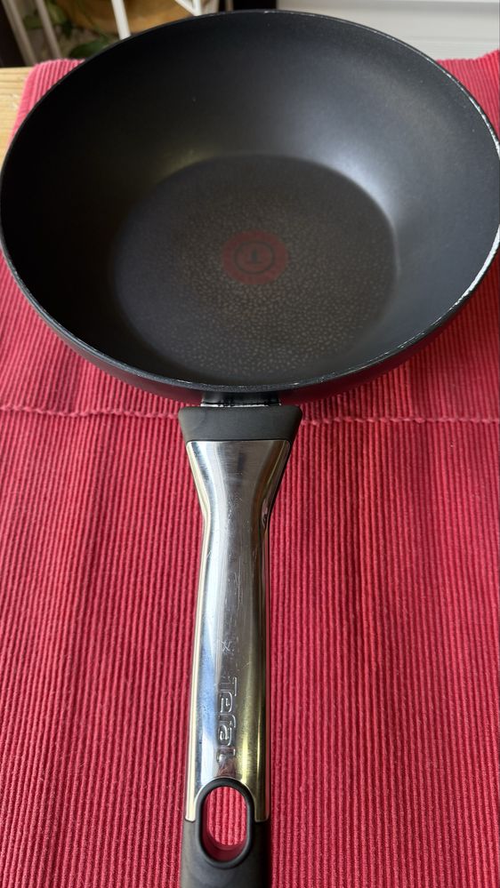 Frigideira e wok 28cm