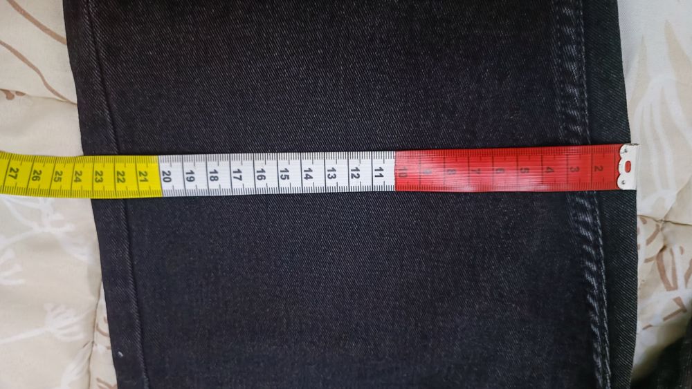 Calças Tiffosi pretas