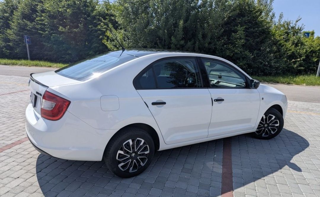 Skodą Rapid 1.6 MPI