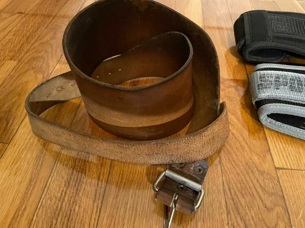 3 Cintos de musculação ( 2 rigorosamente novos)