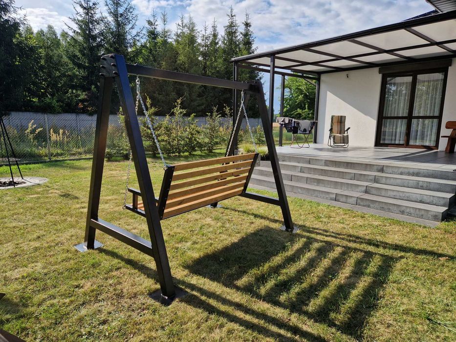 Huśtawka ogrodowa metalowa