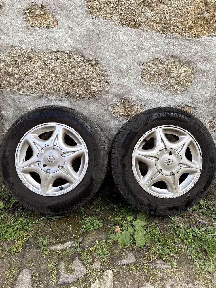 Jantes com pneus renault megane 3