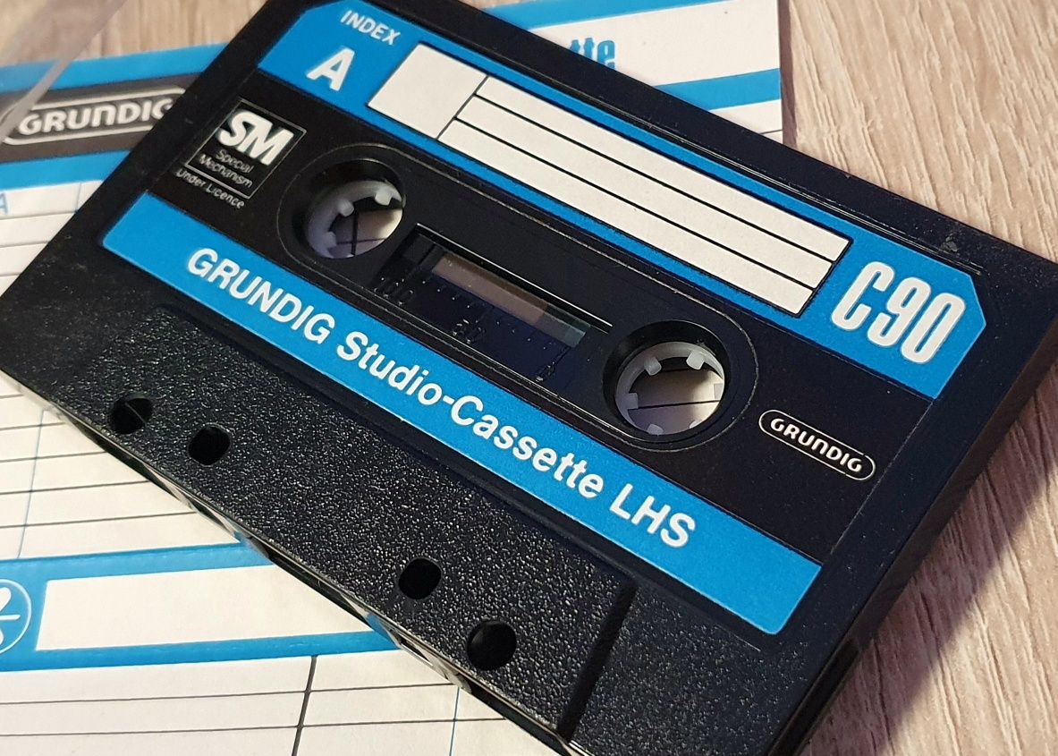 Kaseta magnetofonowa Grundig LHS C-90
