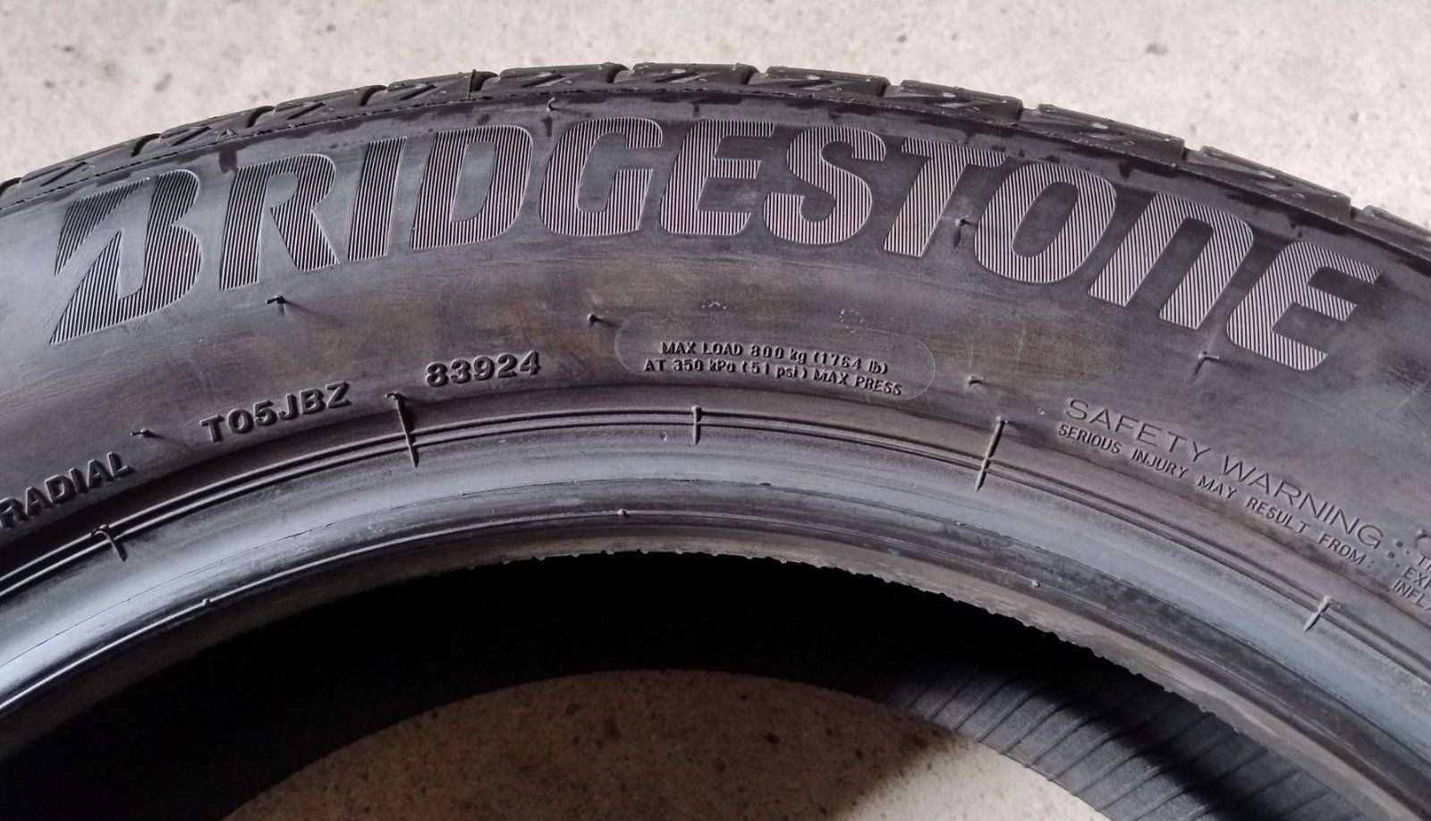 Шини літні нові R18 235/55 Bridgestone Turanza T005