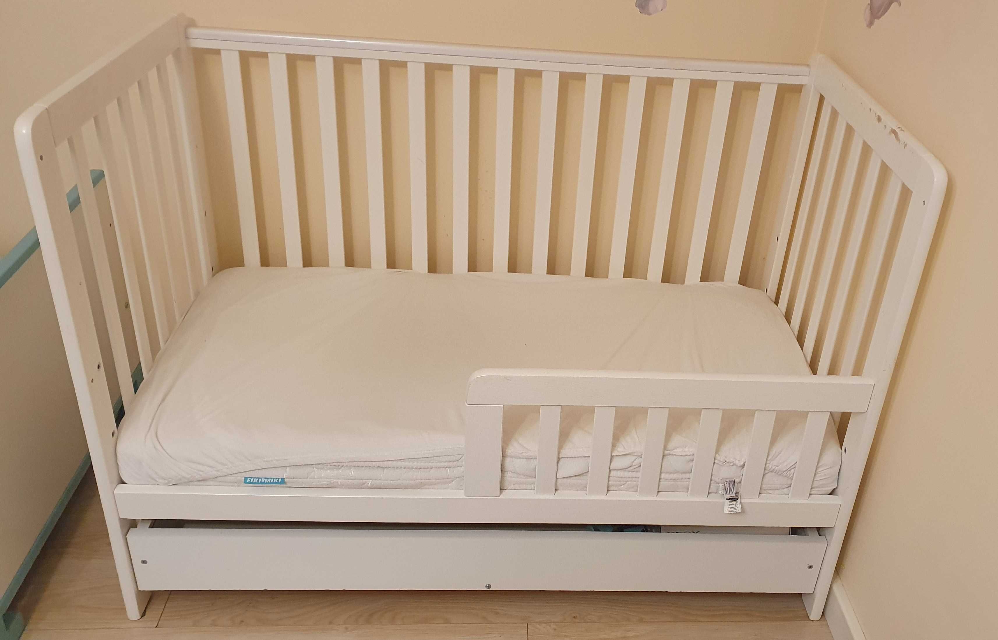 Łóżeczko, łóżko dziecięce 120x60 + materac + pojemnik