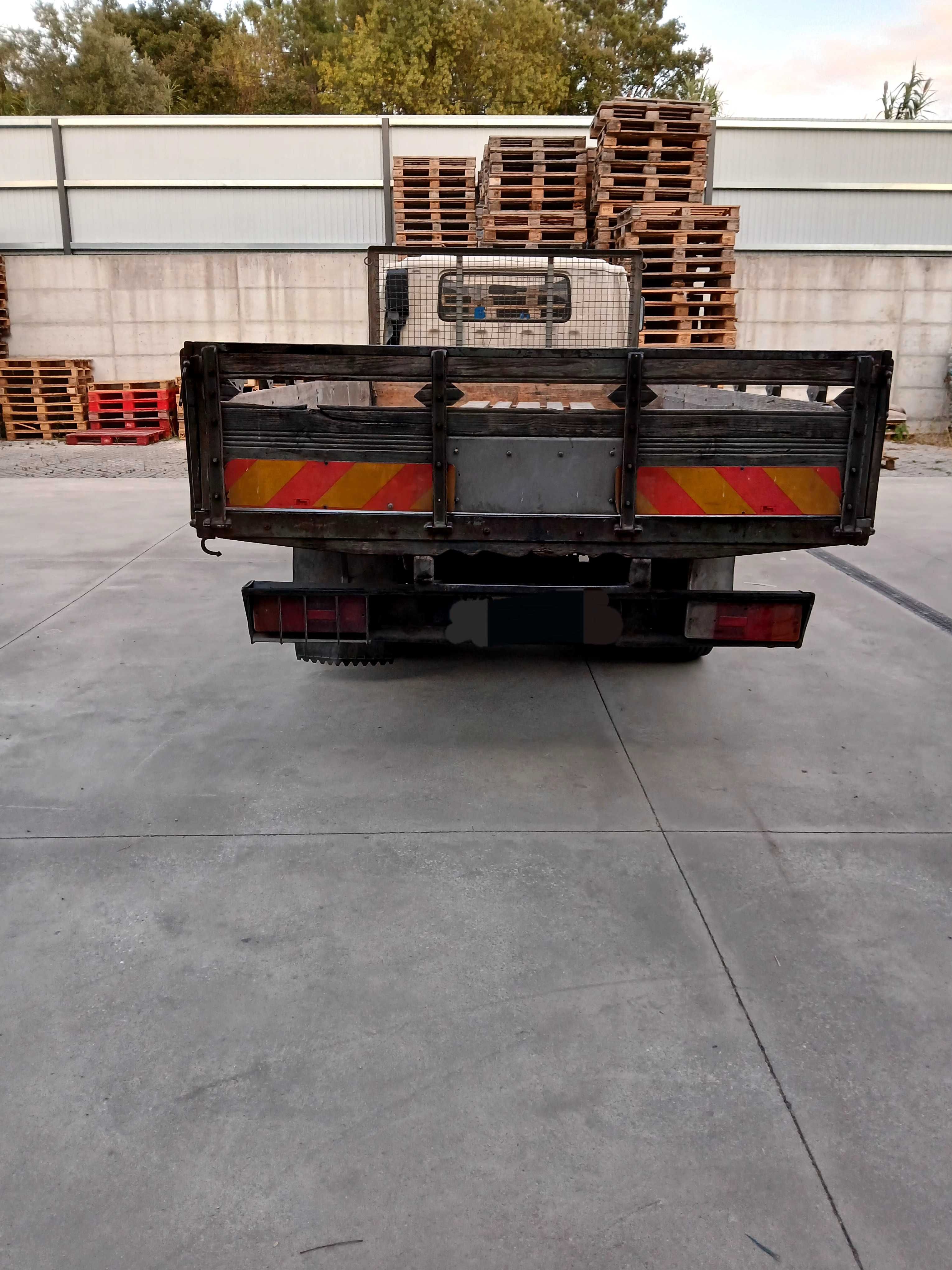 Mazda T3500 Pesada