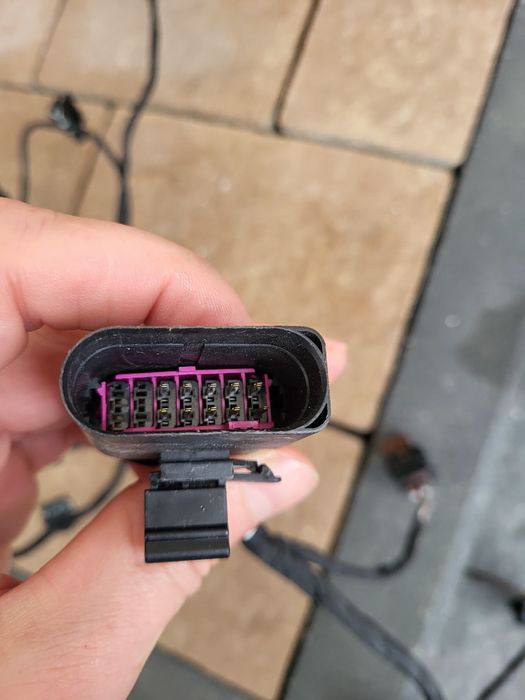 Audi q5 80a fy wiązka czujników pdc zderzak przód