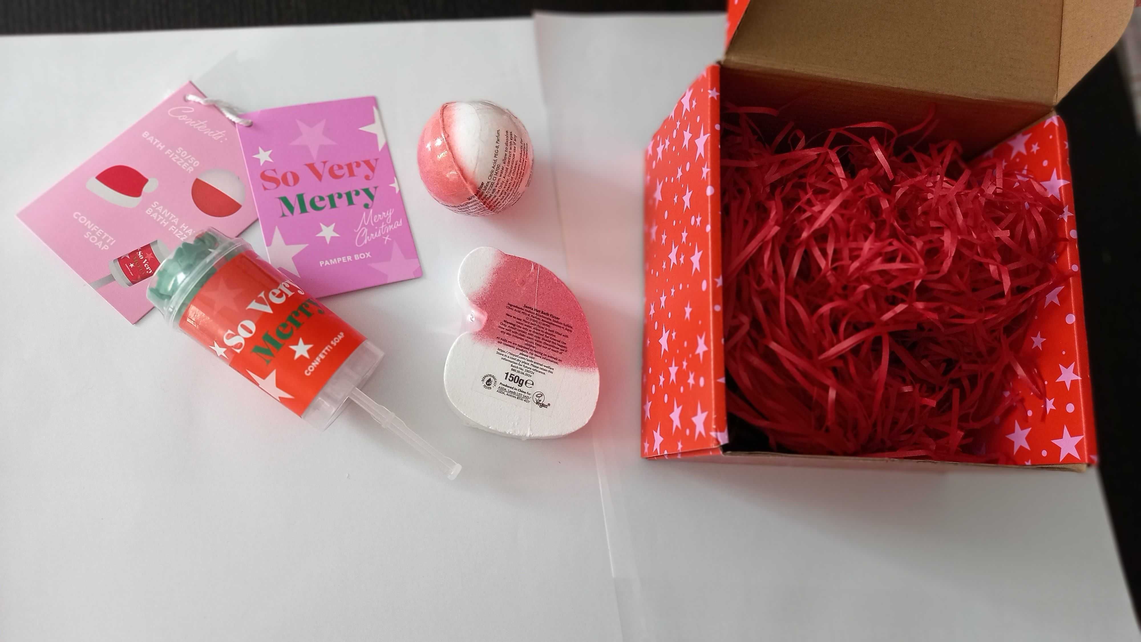 подарочный SPA набор День Влюбленных мыло бомбочка конфетти для ванны