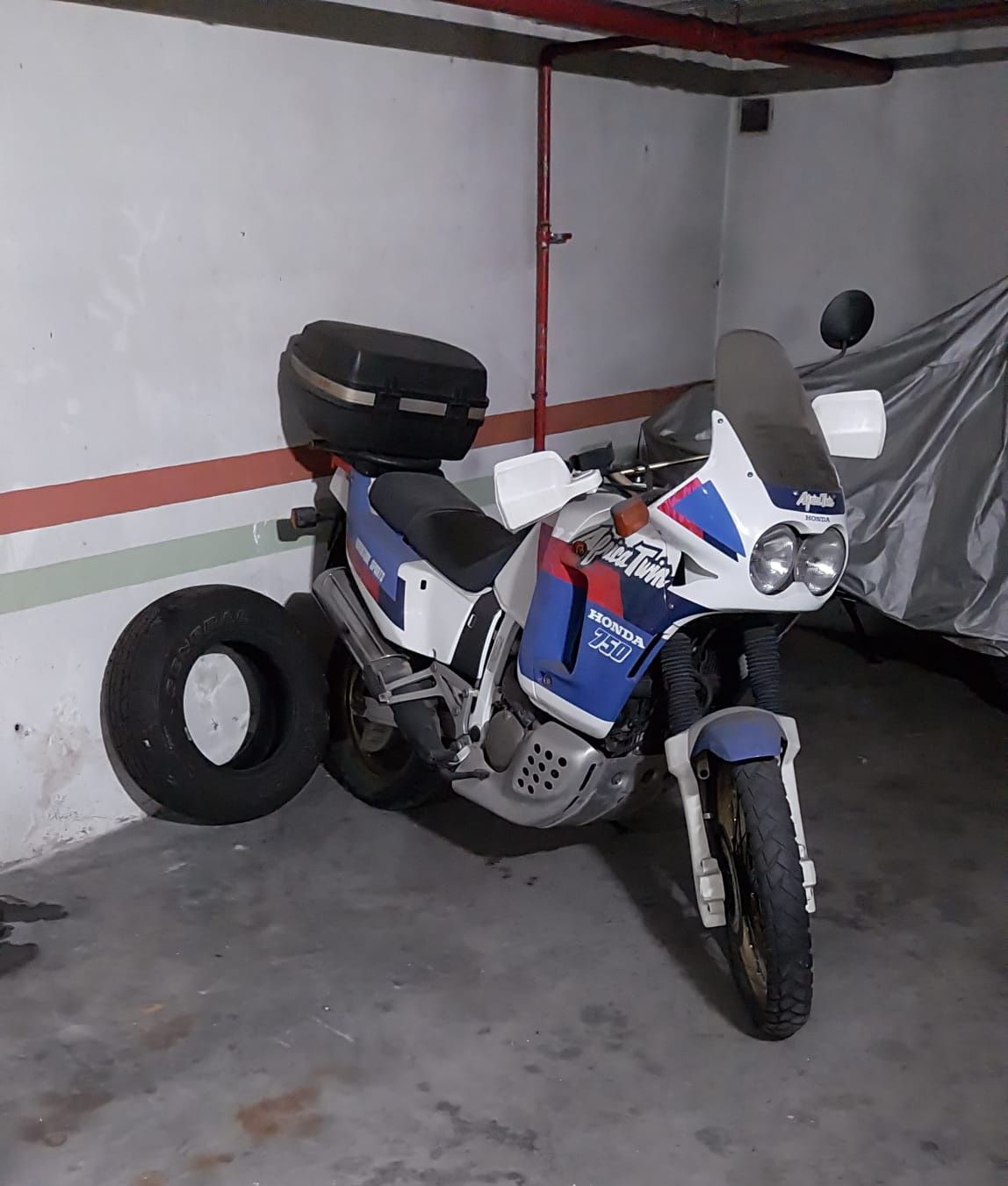 Africa Twin - Um dono