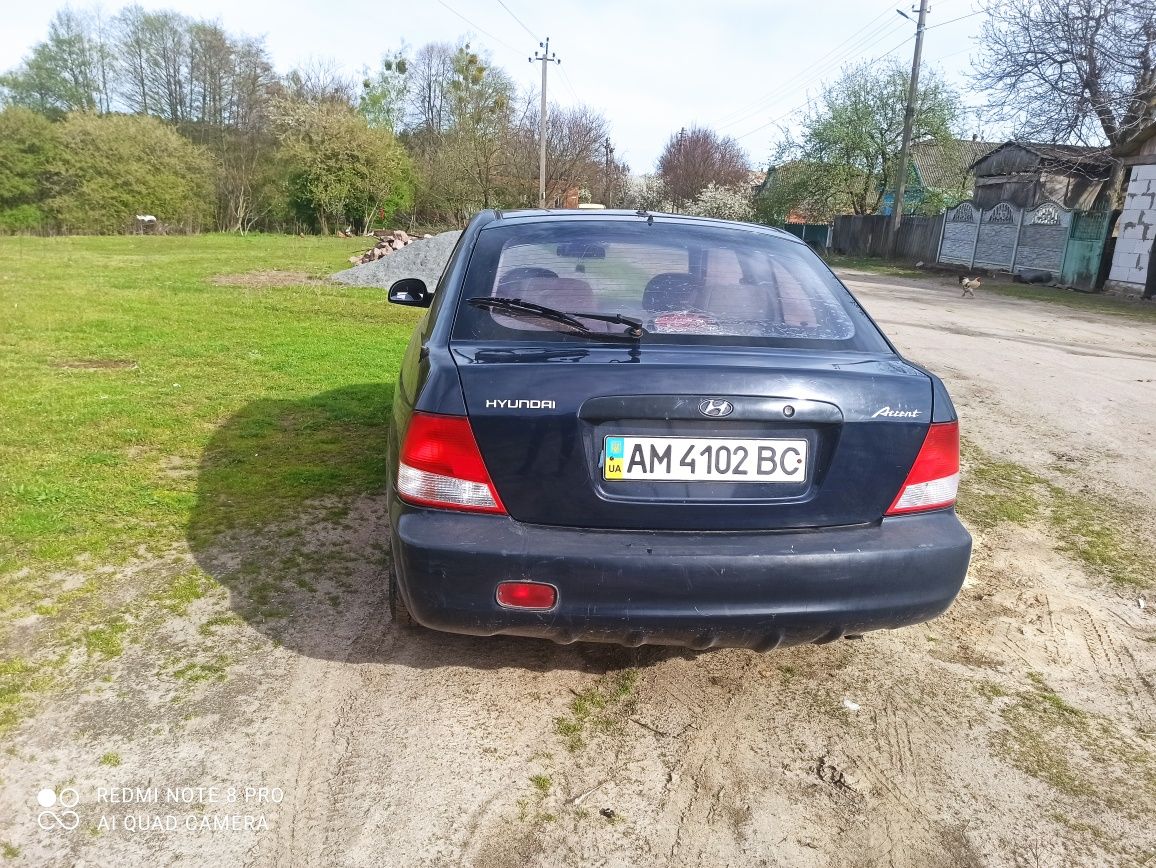 Розбор Hyundai Accent 2002 року 1,5 бензин 12 клапаний