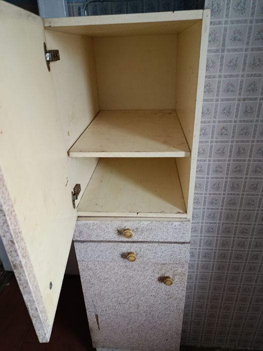 Шафа кухонна пенал