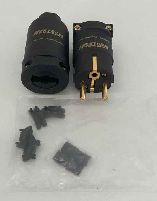 Komplet wtyków zasilających Neotech NC-P312/NC-P303