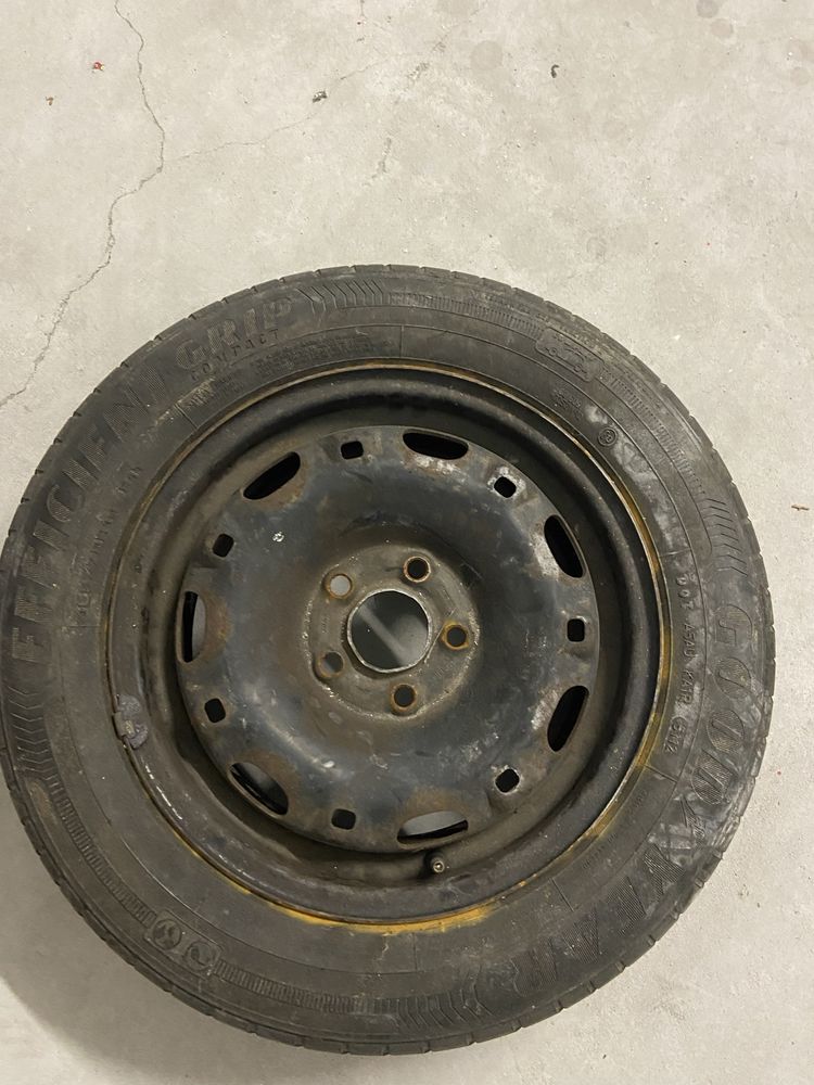 Pneu com jante de ferro 165/70R14 Jante 14