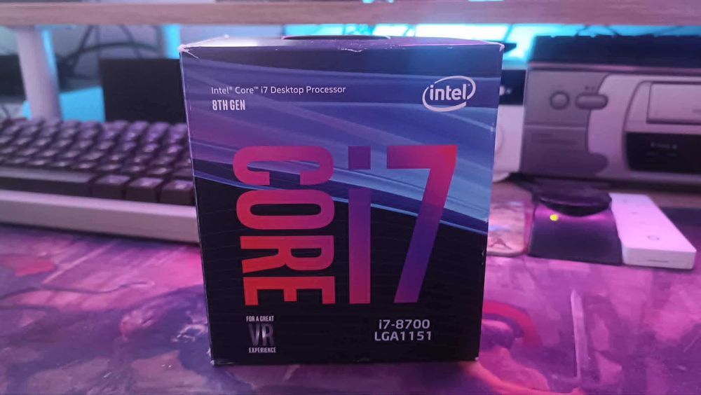 Procesor Intel Core i7-8700 sprawny z coolerem