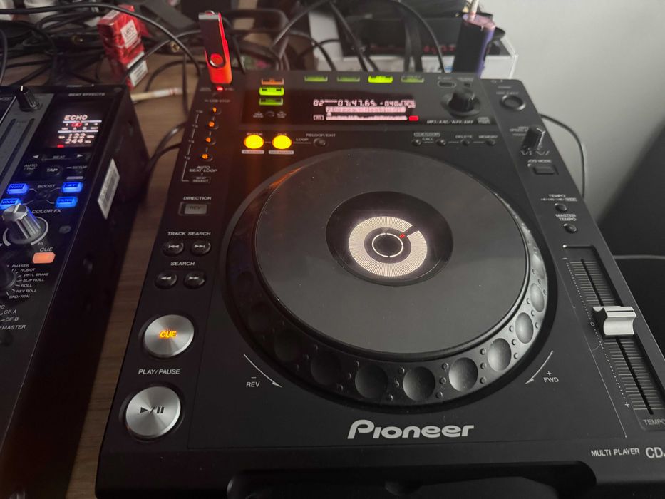 Cd player pioneer CDJ 850