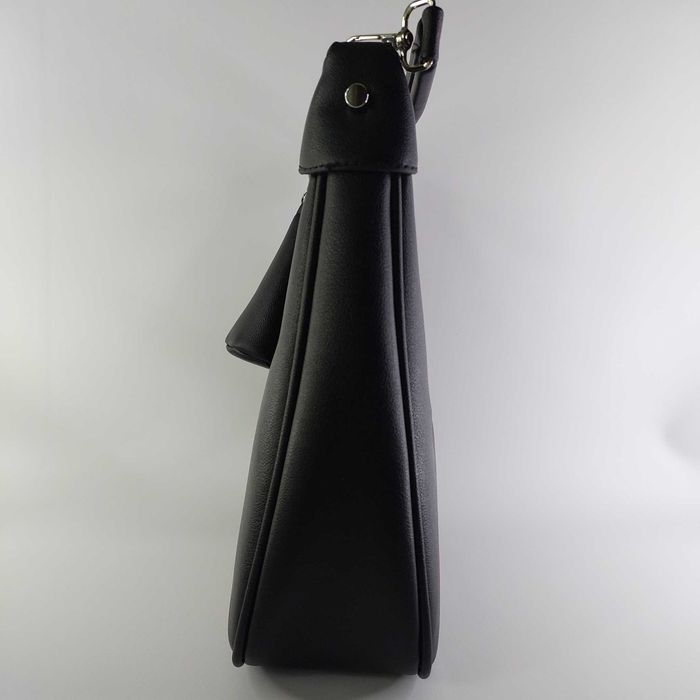 Сумка жіноча багет на два відділення чорна Karlos Marconi