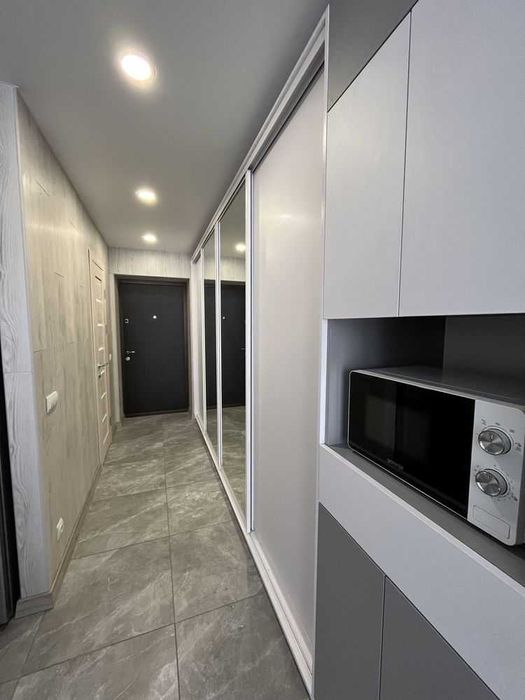 Оренда квартири-студії в ЖК Ріел-Сіті, вул. Рудненська