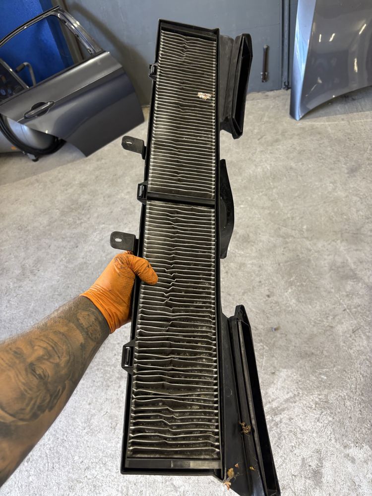 Obudowa filtra kabinowego bmw e90 e91 e92