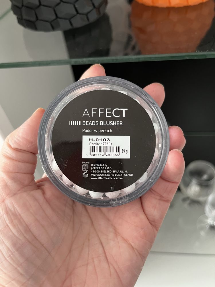 Puder affect w kulkach nowy