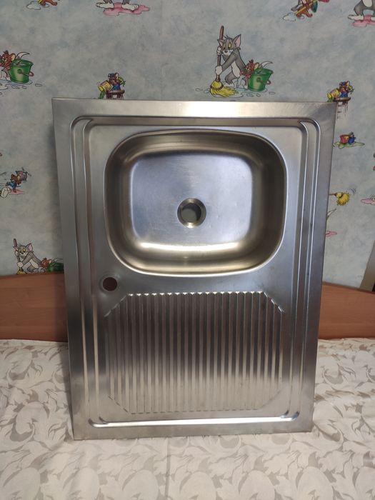 Продам мойку из нержавеющей стали для кухни