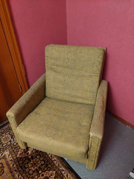Розкладне КРІСЛО Терміново ! Диван/ліжко