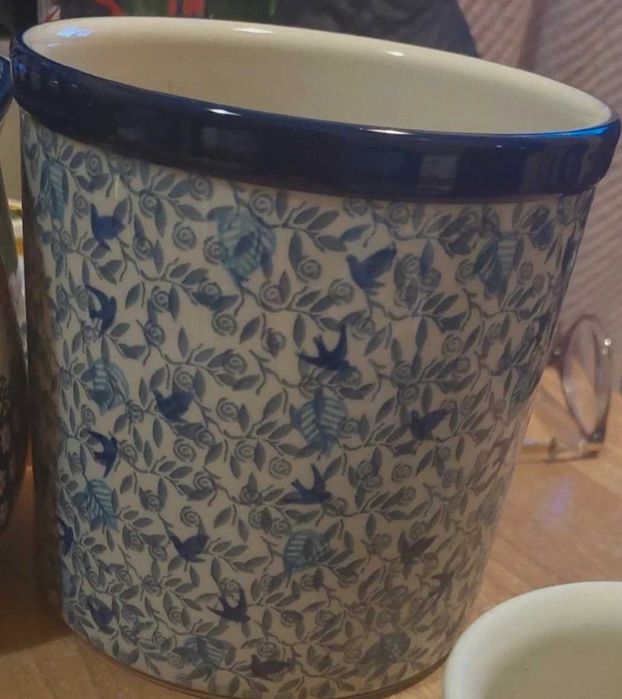Pojemnik  oslonka Bolesławiec ceramikz jaskolki