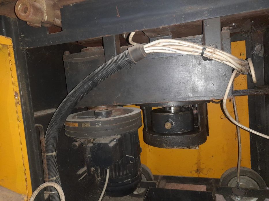 Maquina cortar ferro