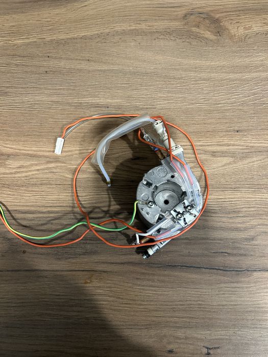 Grzałka wody Delonghi ecam
