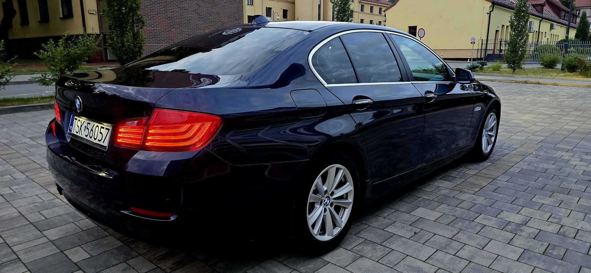 BMW f10 2.0 benzyna 2014 lift automat zamiana