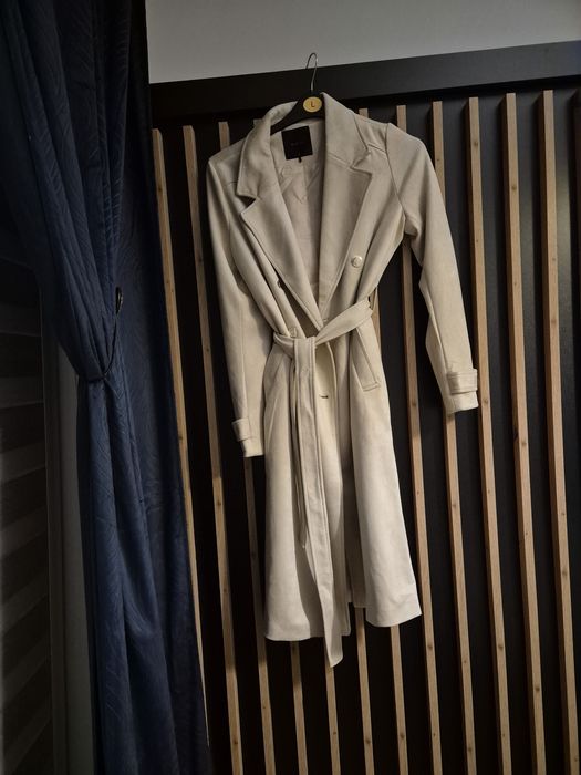 Nowy płaszcz Mohito rozm S