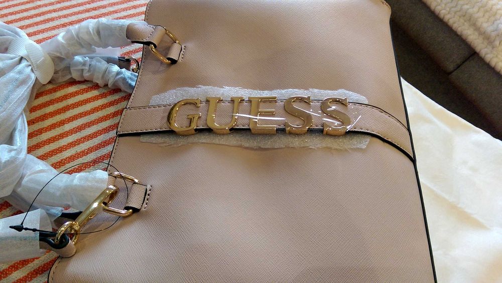 Mala senhora guess como nova