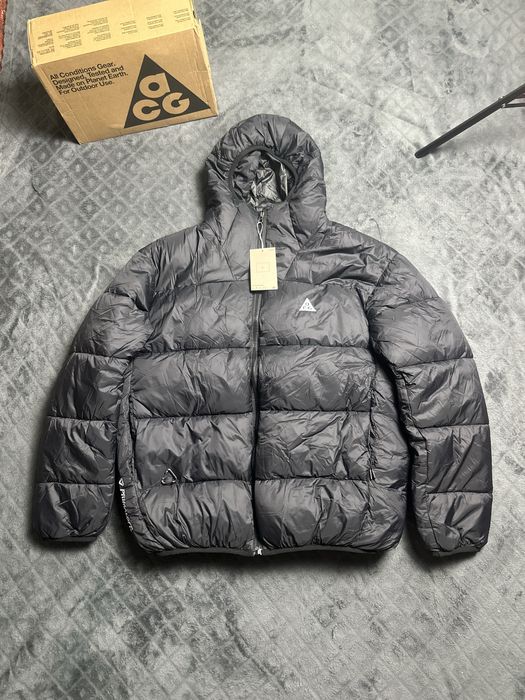Пуховик,куртка.Nike ACG