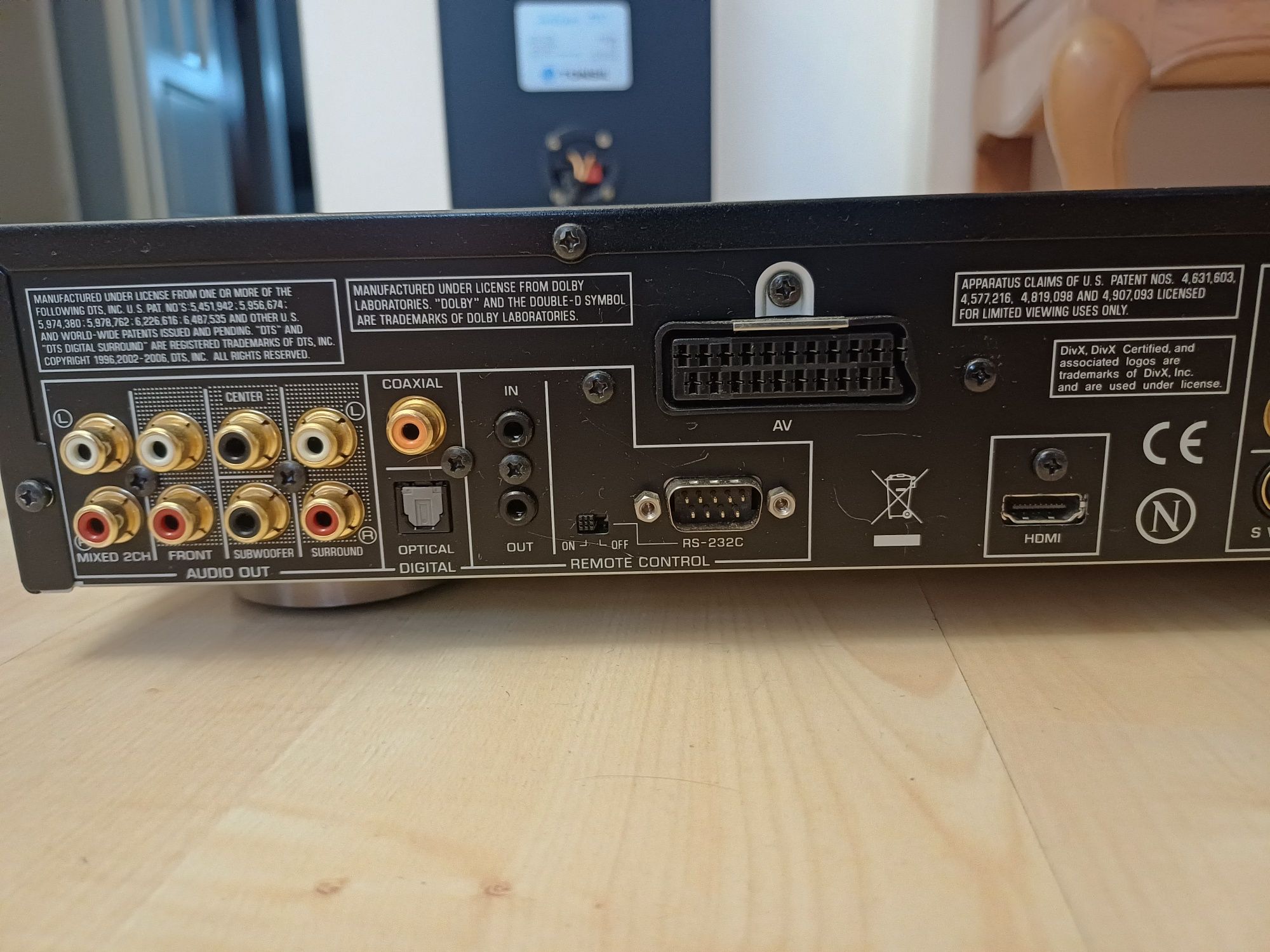 Odtwarzacz DVD Yamaha DVD-S1800 w wyśmienitym stanie