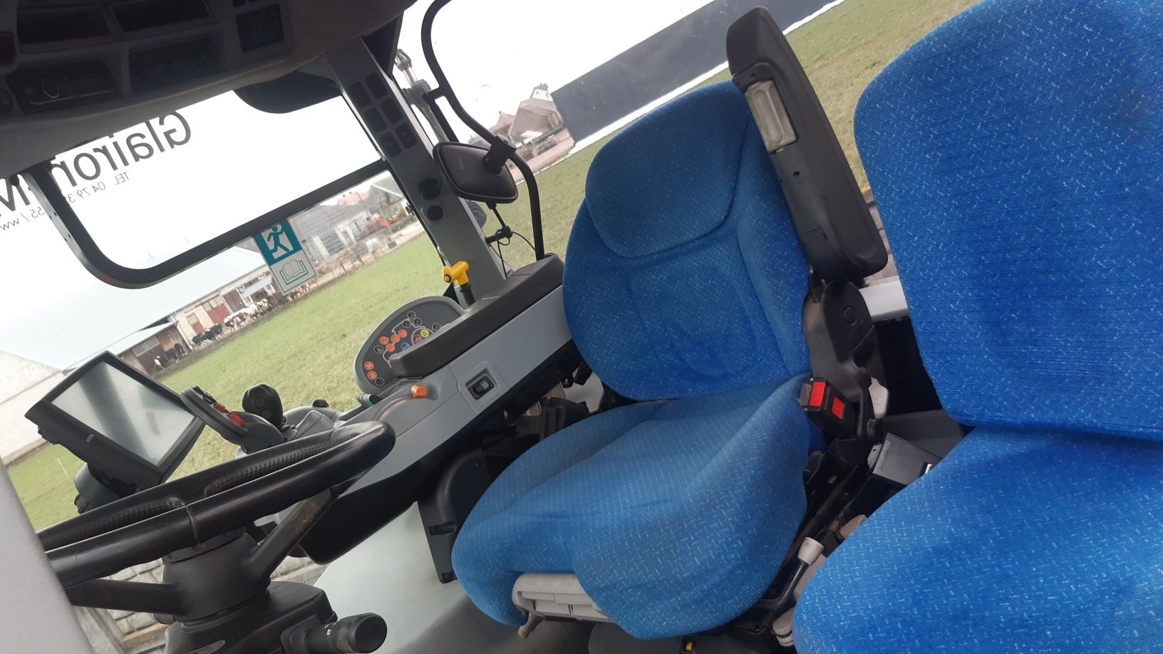 New holland  t7 200 tuz wom  tylko 3560 mth