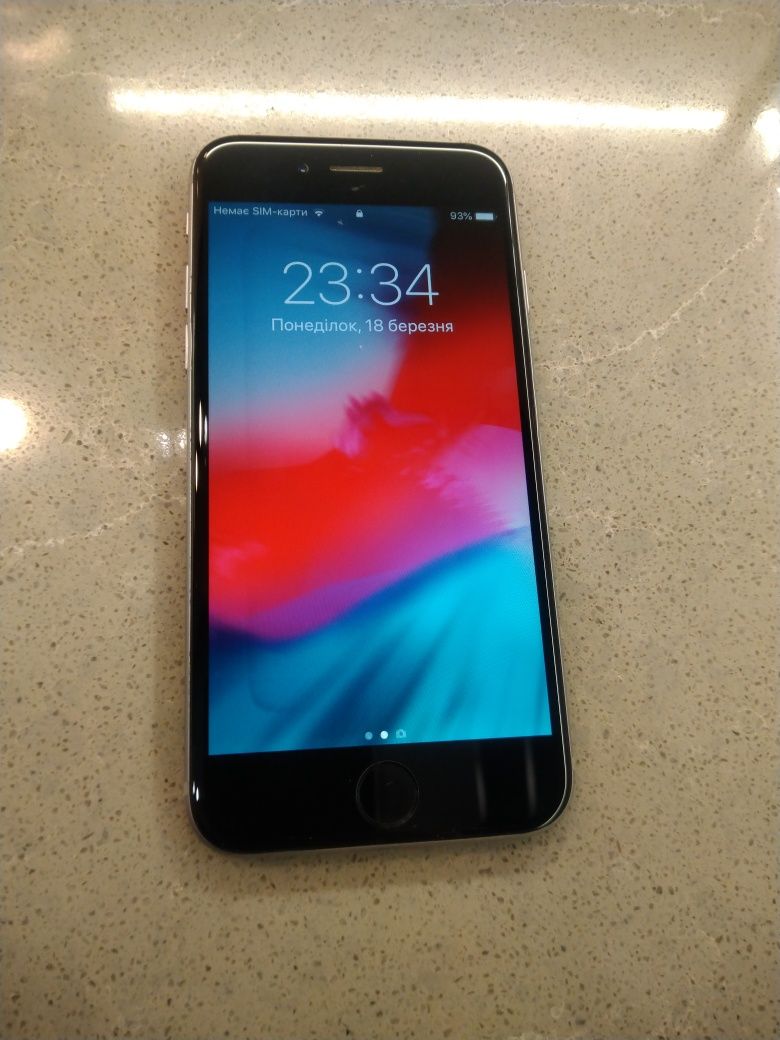 Iphone 6  16gb A1586