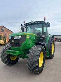 John Deere 6150R, 6820