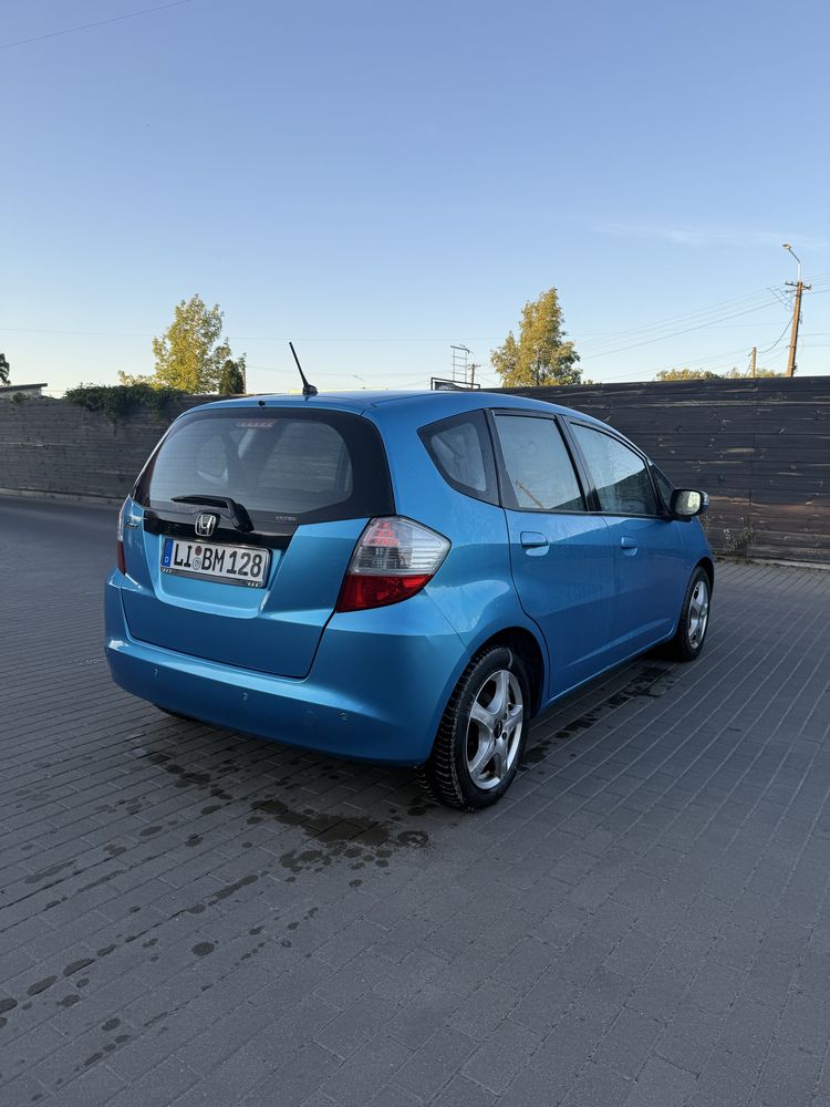 Honda JAZZ 1.4 104 tys jak nowa !!! Wersja Comfort auto zarejstrwane