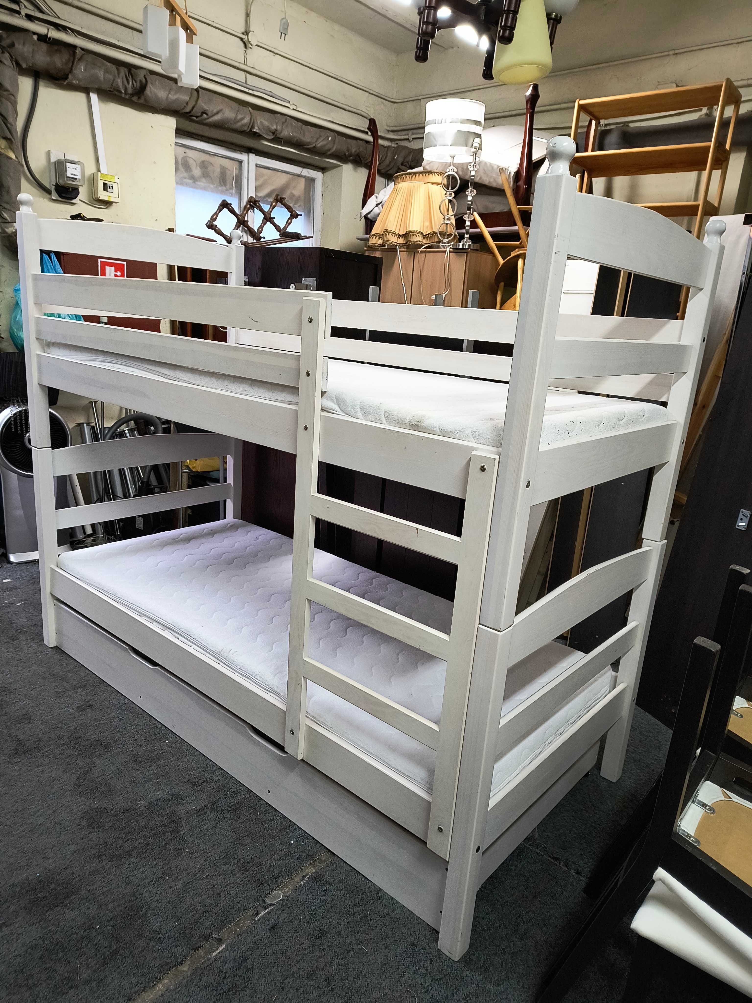 Łóżko piętrowe z materacami 90/200cm, lub dwa pojedyncze białe