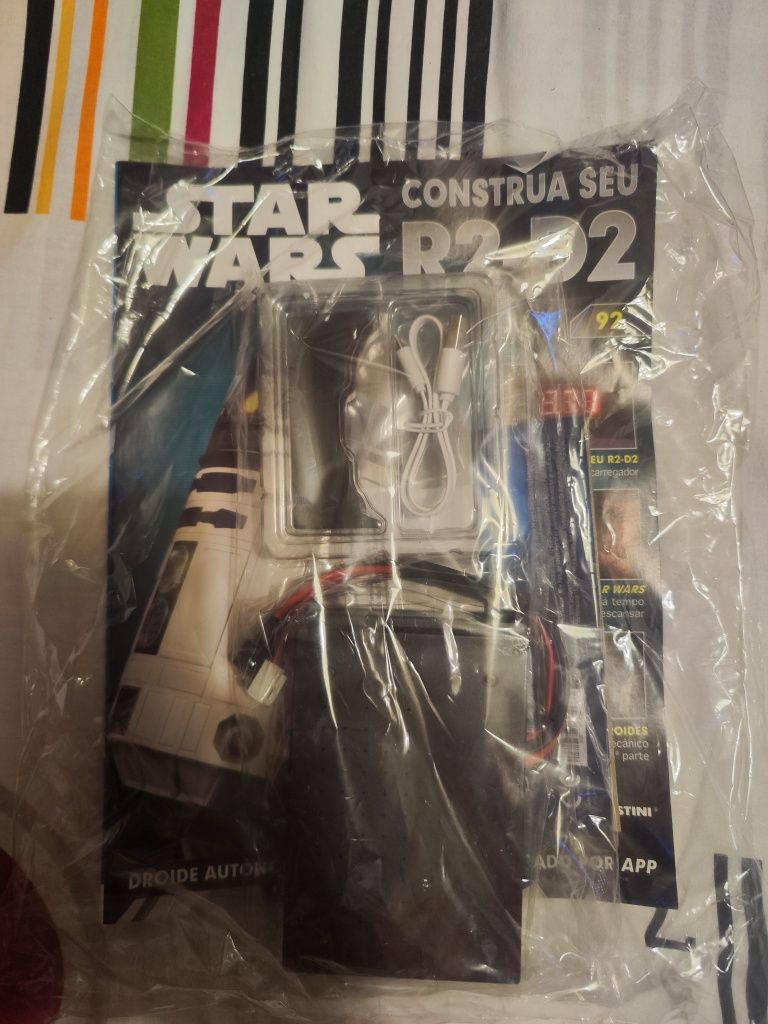 Peças R2D2 colecção n°92 e n°93