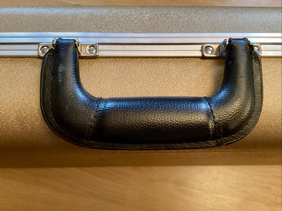 Gibson futerał case do gitary Gibson Epiphone Les Paul lub Junior