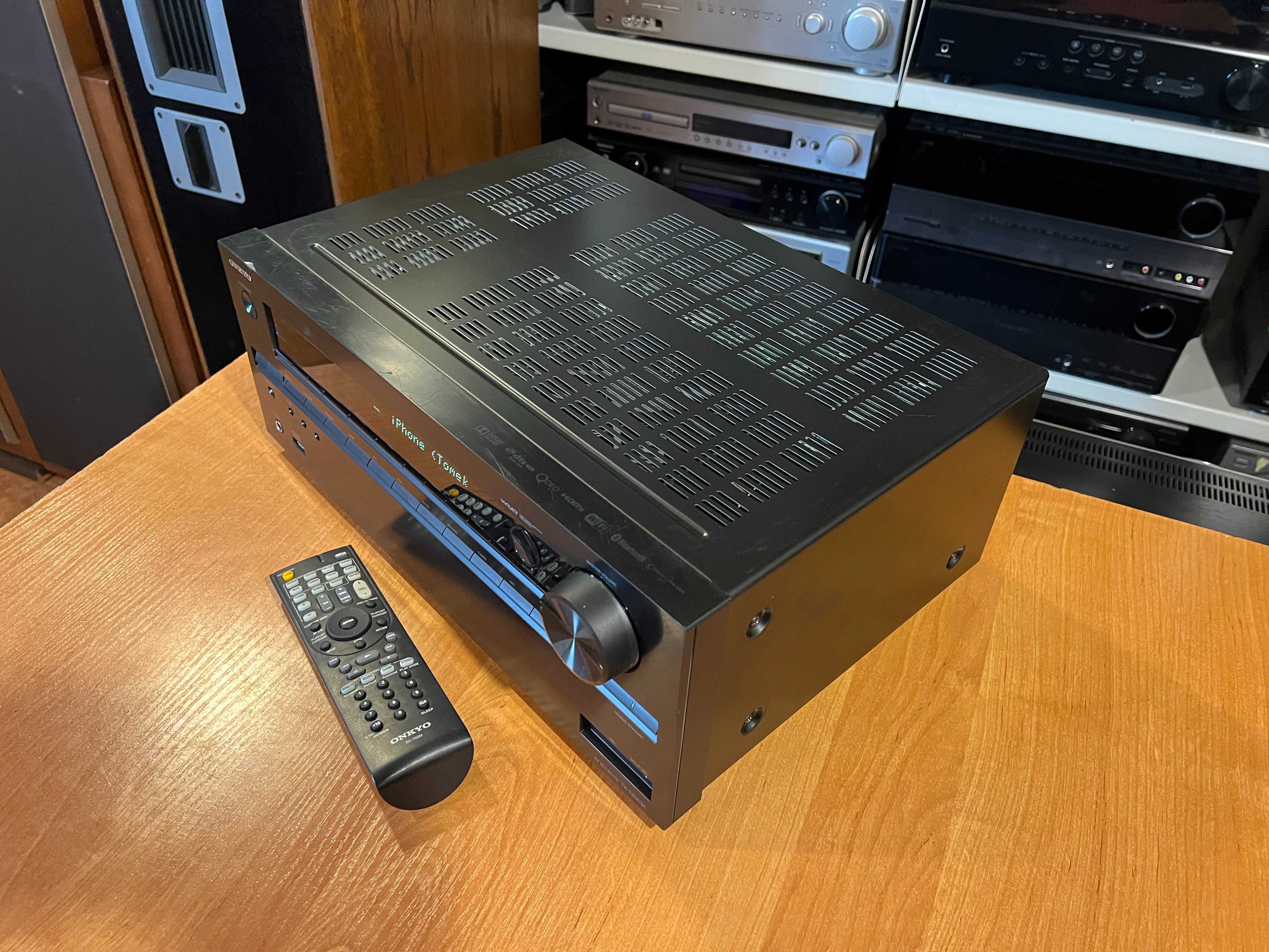 Amplituner Onkyo TX-NR636 Audio Room