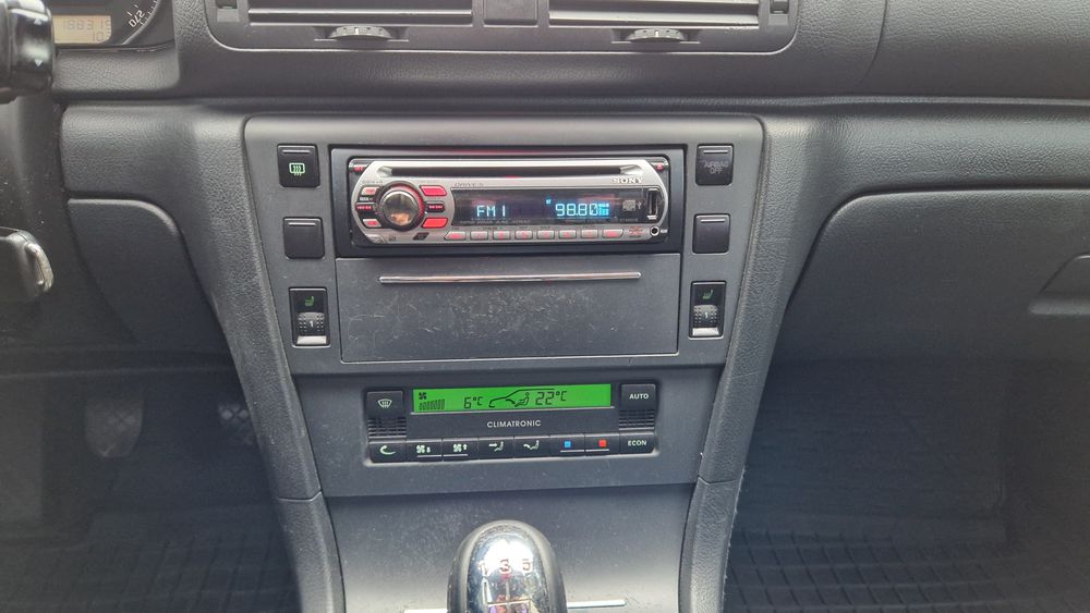 Автомобиль Skoda Superb