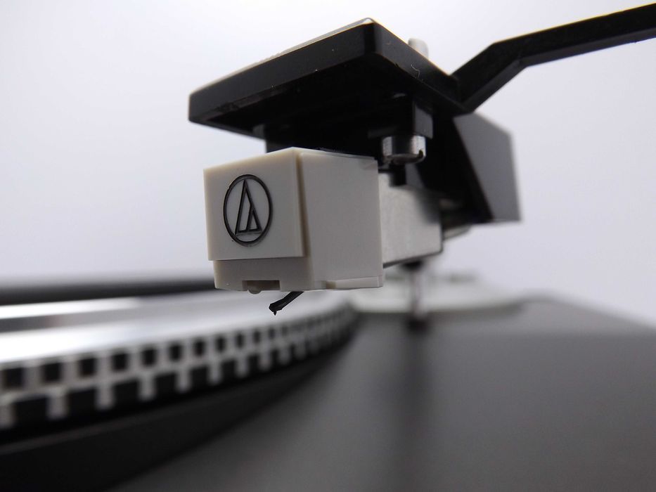 Gramofon Telefunken RS 120 CX wbudowany przedwzmacniacz