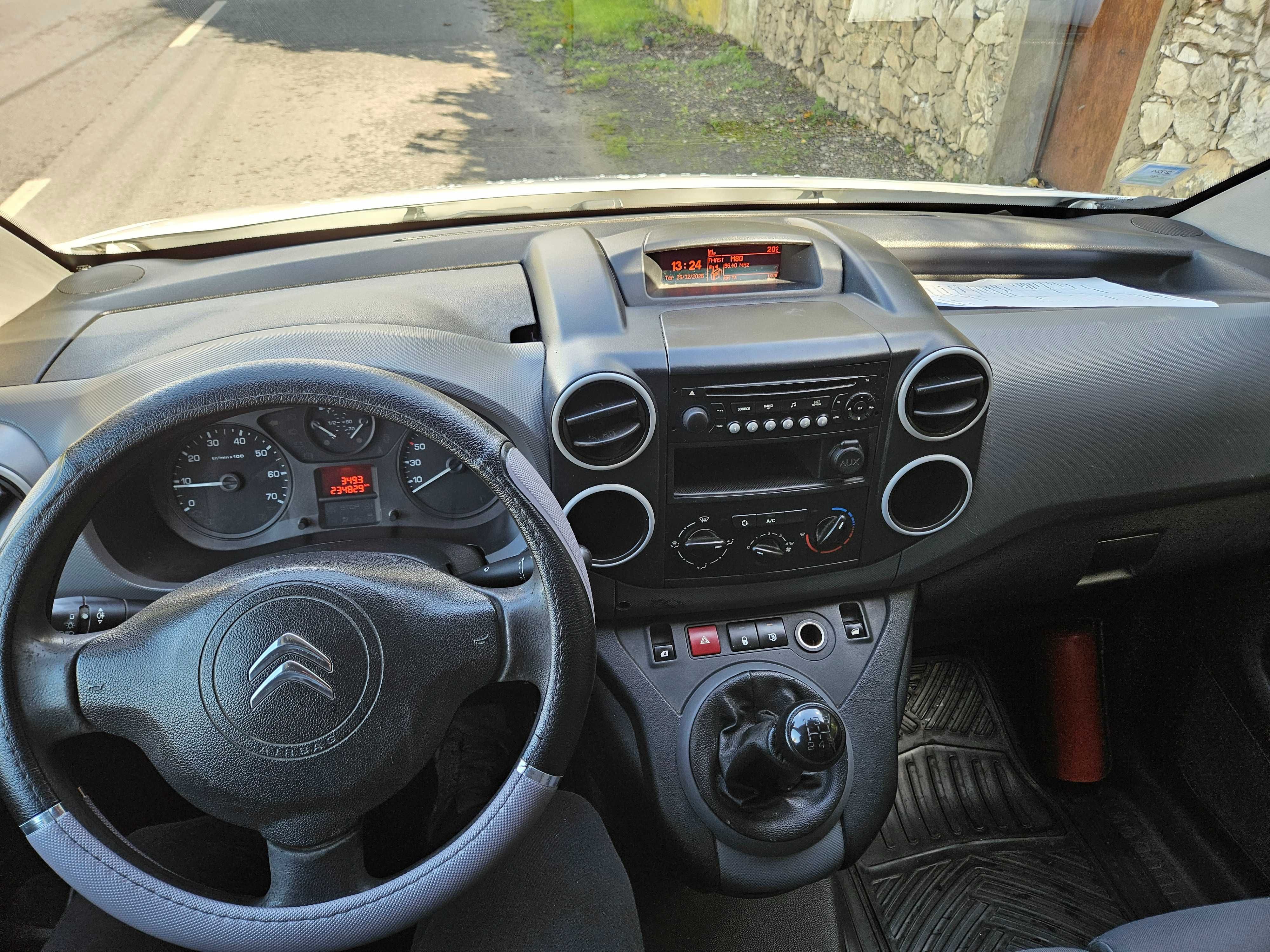 Citroen berlingo 1.6hdi 90cv 2013