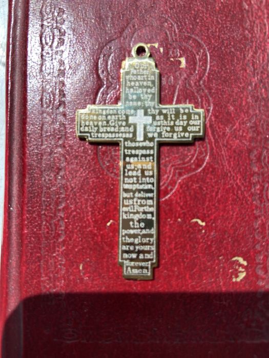 Хрестик - підвіска