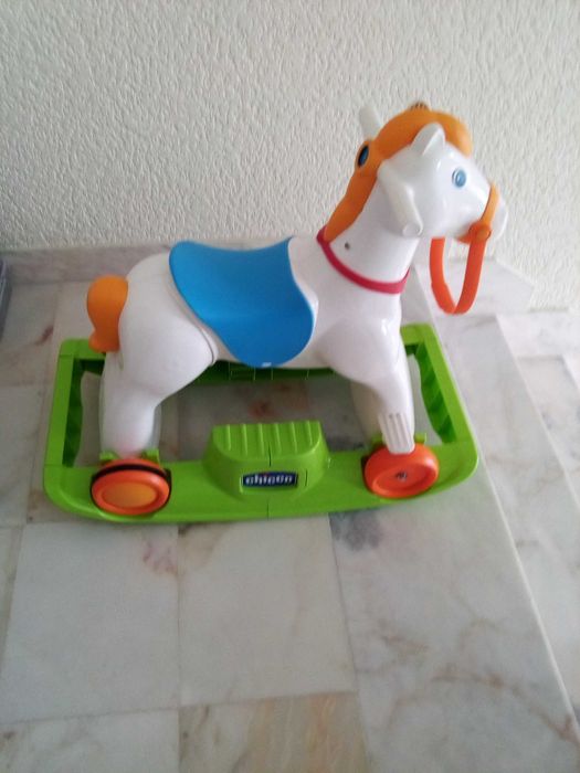 Vende-se cavalinho da Chicco
