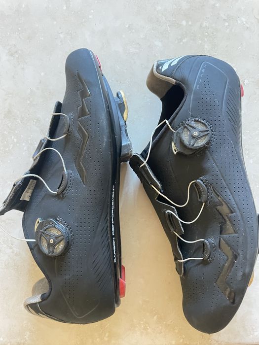 Sapatos ciclismo Northwave com Carbono