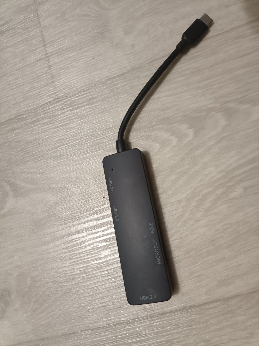 Usb hub в гарному стані