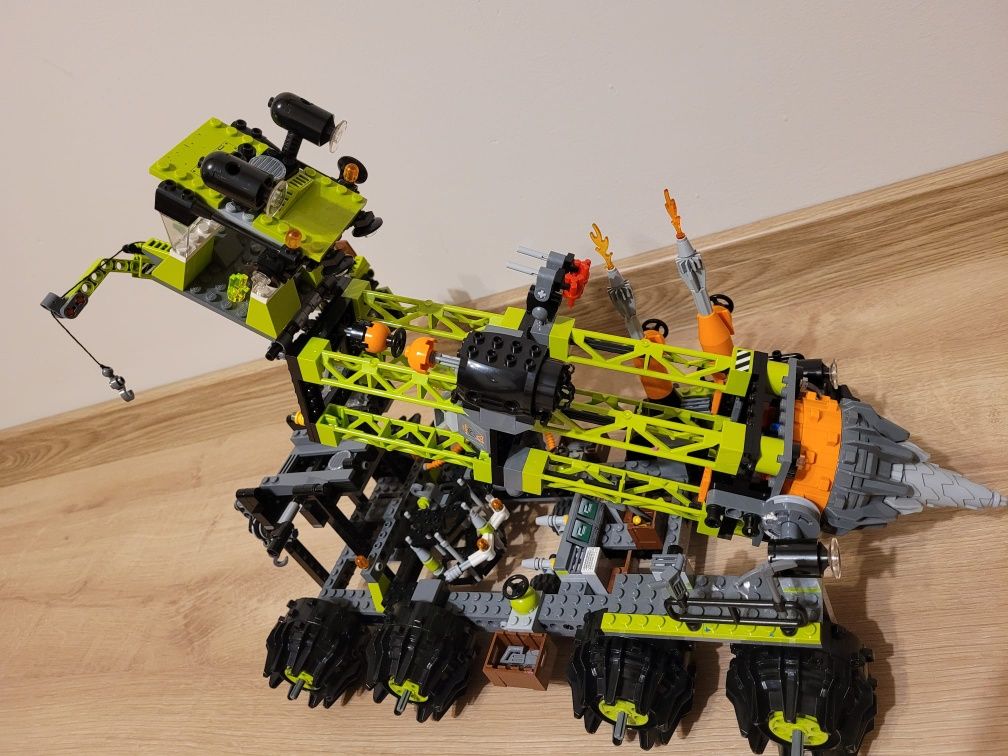 Lego 8964 Power Miners- Wiertnica Titanum Command