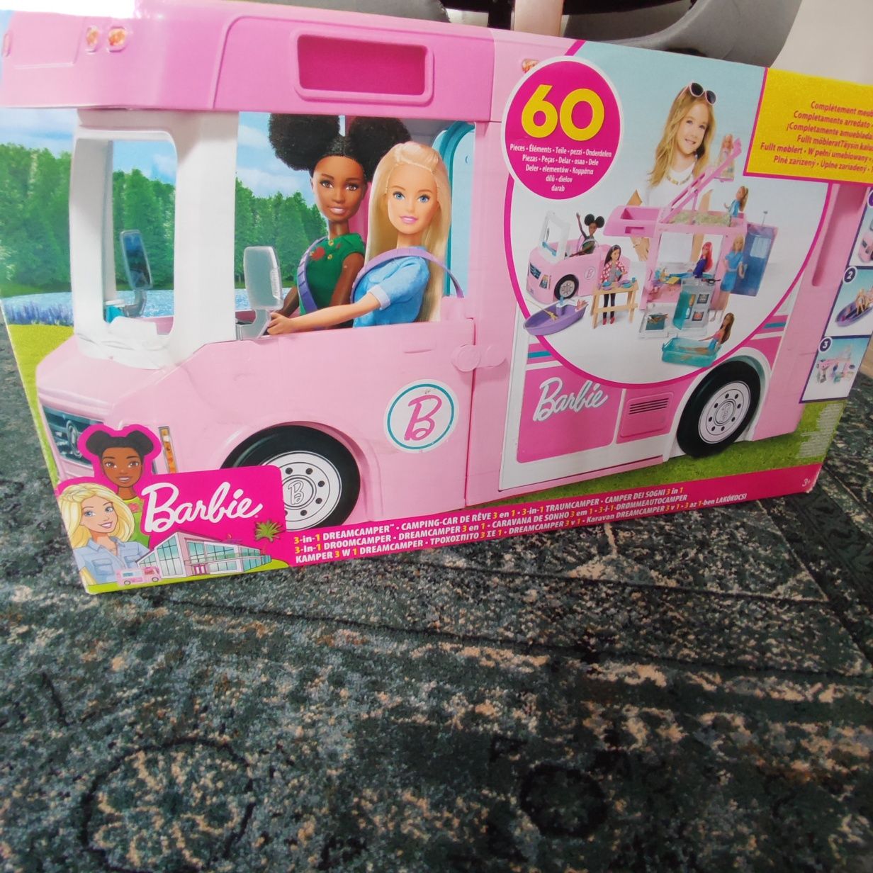 Kamper Barbie z akcesoriami